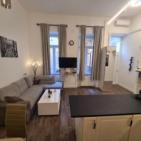 Akacfa Boutique Apartment Budapest Kültér fotó