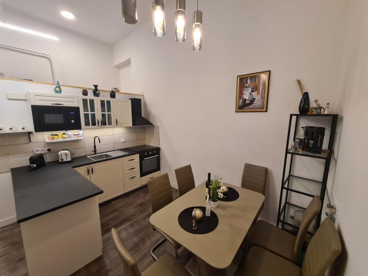 Akacfa Boutique Apartment Budapest Kültér fotó